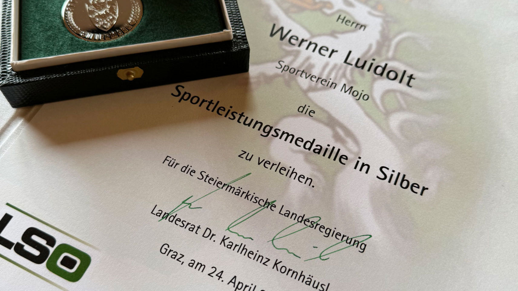 Sportleistungsmedaille in Silber für Werner Luidolt