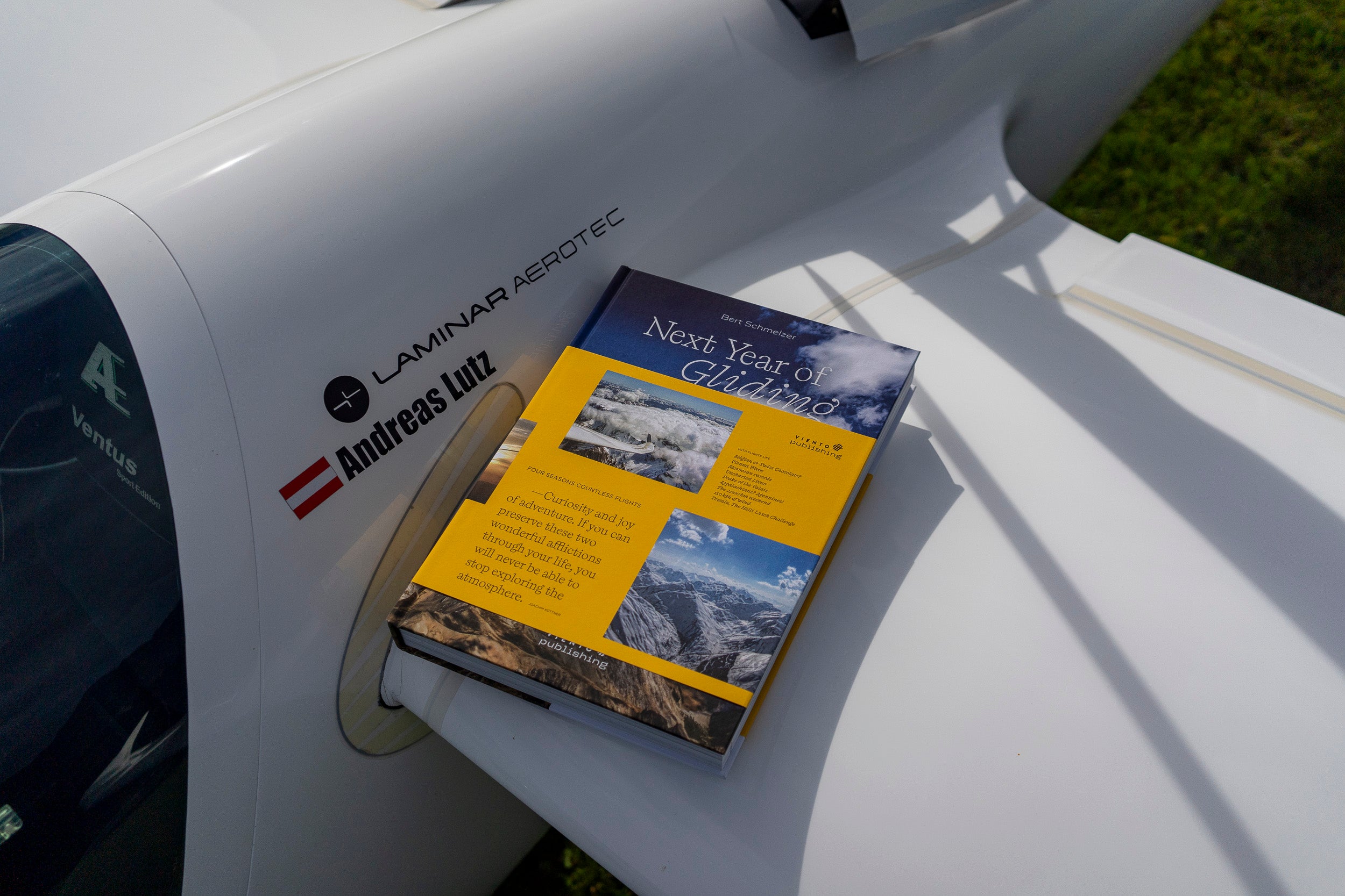 Buchpräsentation Bert Schmelzer  »Next Year of Gliding« und österr. Segelfliegertag.